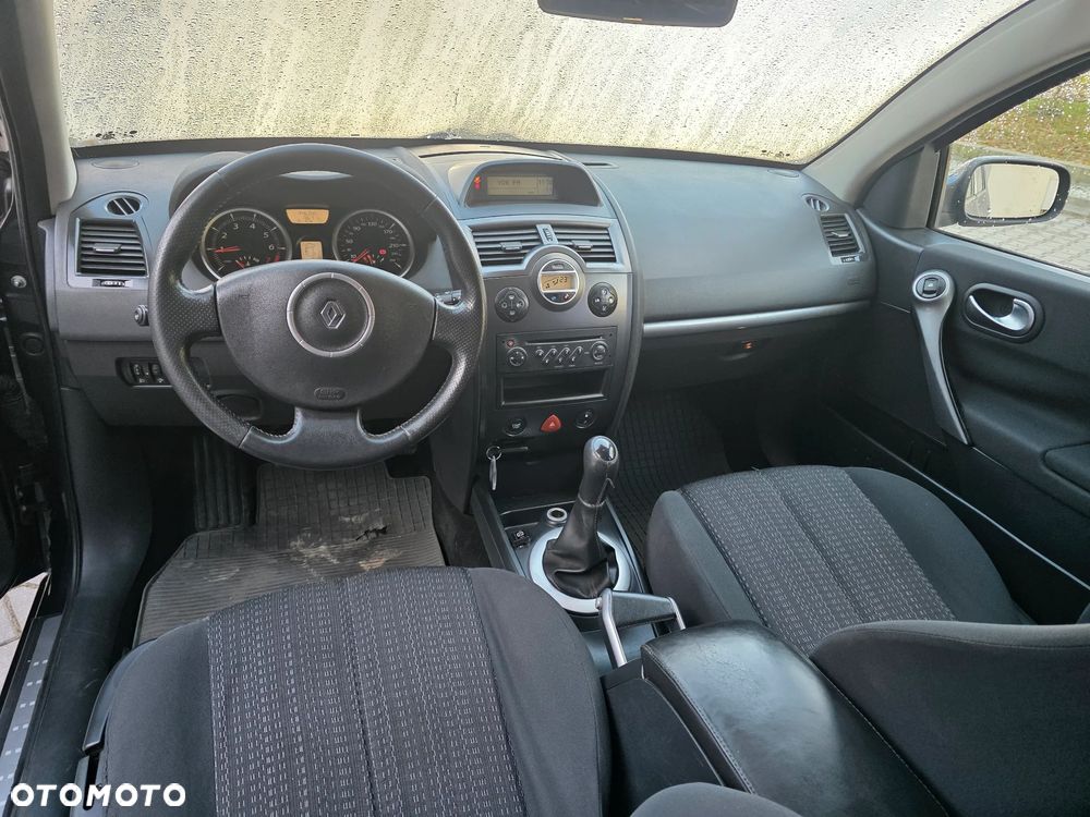 Renault Megane 1.6 16V Expression - 5