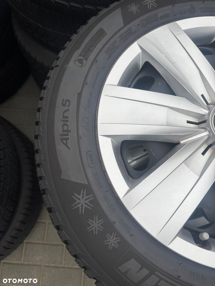VW,Audi,Seat,Skoda 205/60/16 Zima Idealne. - 3