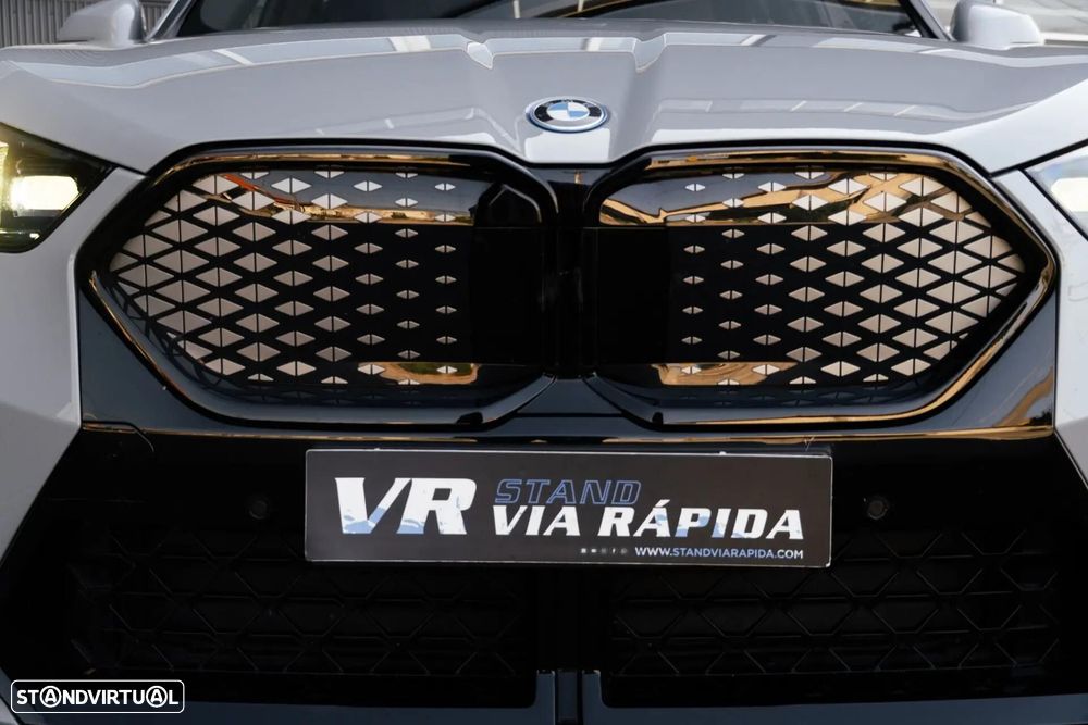 BMW iX2 eDrive20 Pack Desportivo M Pro - 30