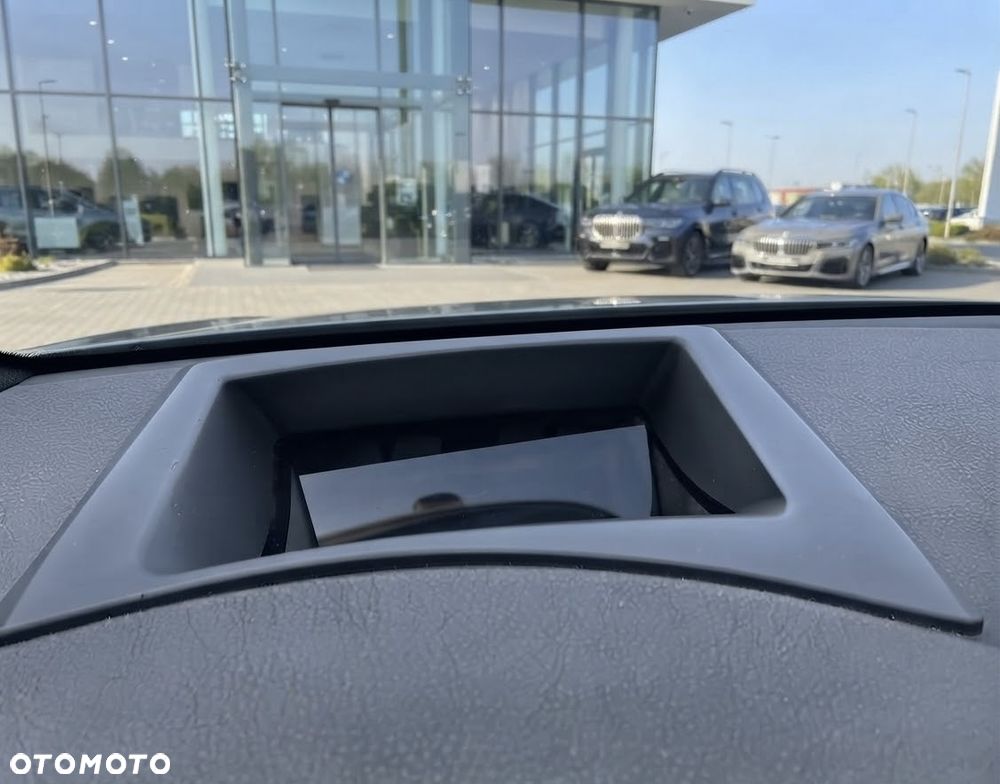 BMW Seria 5 535i xDrive - 10