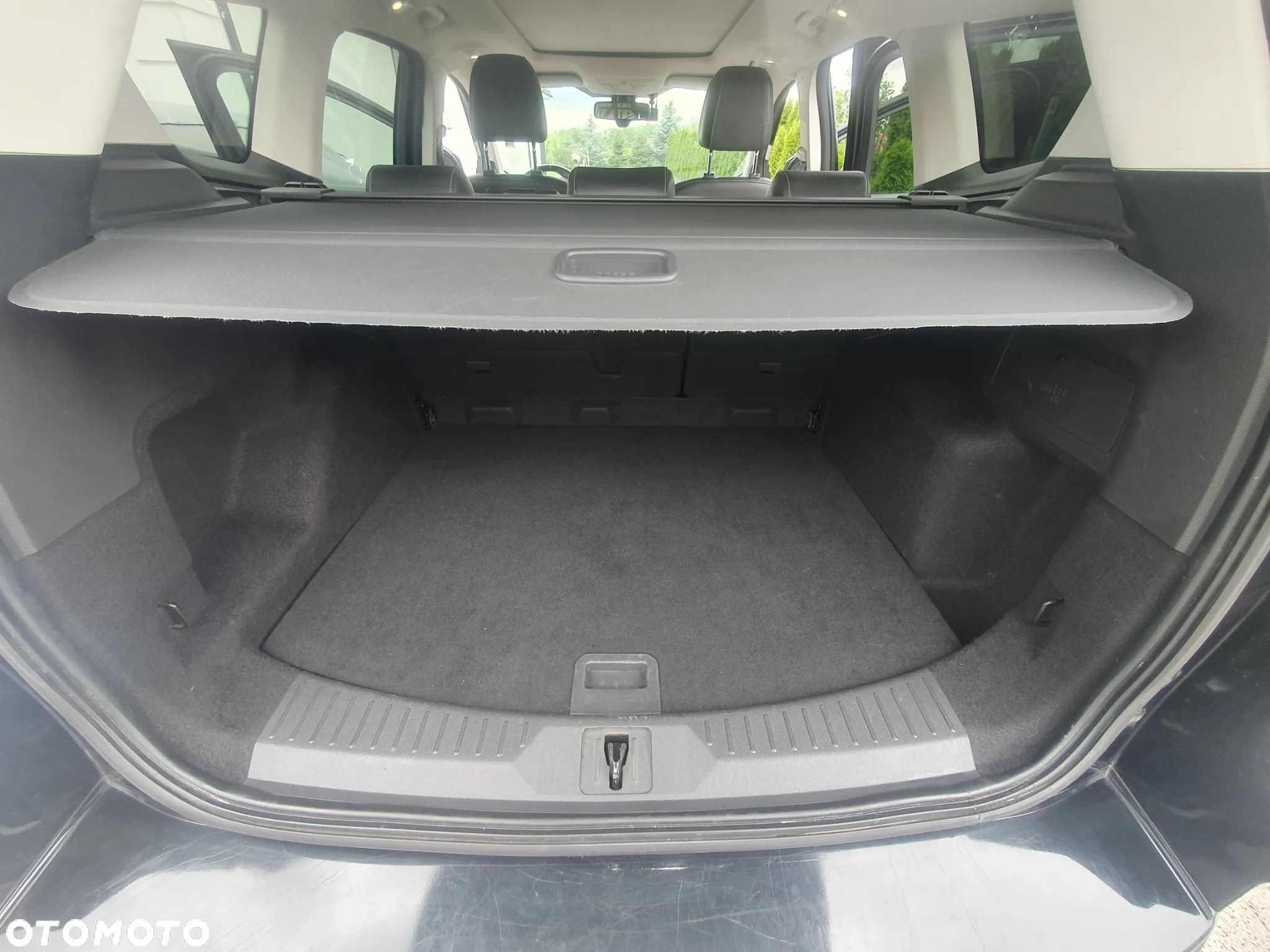 Ford Kuga 2.0 TDCi 2x4 ST-Line - 16