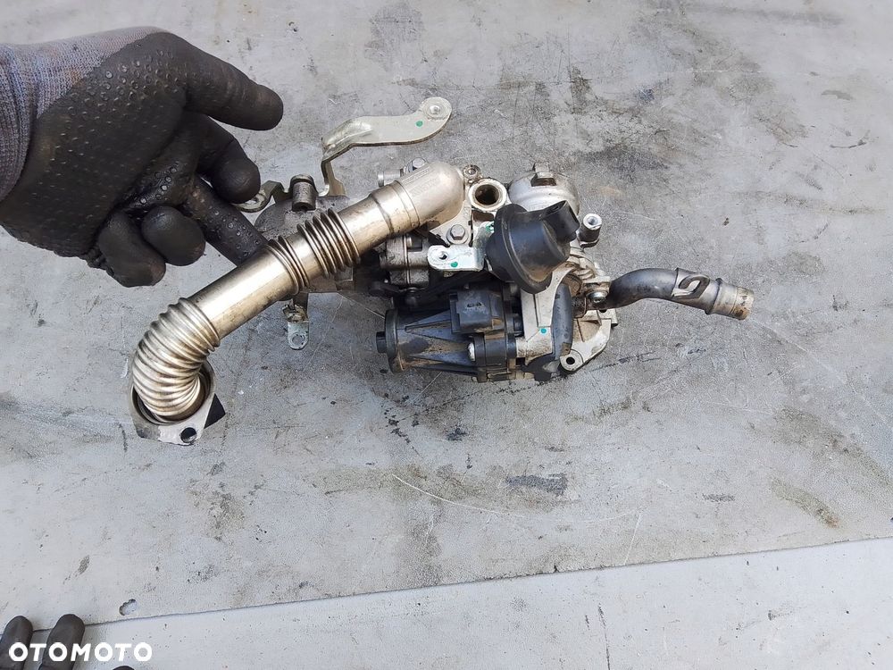zawór egr citroen c4 picasso i lift 1.6 e-hdi 9802194080 - 2