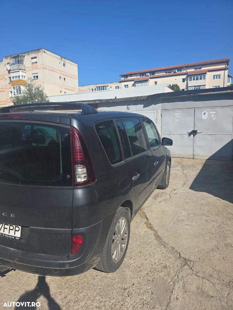 Renault Grand Espace 2.0 dCi FAP Aut. Initiale - 4