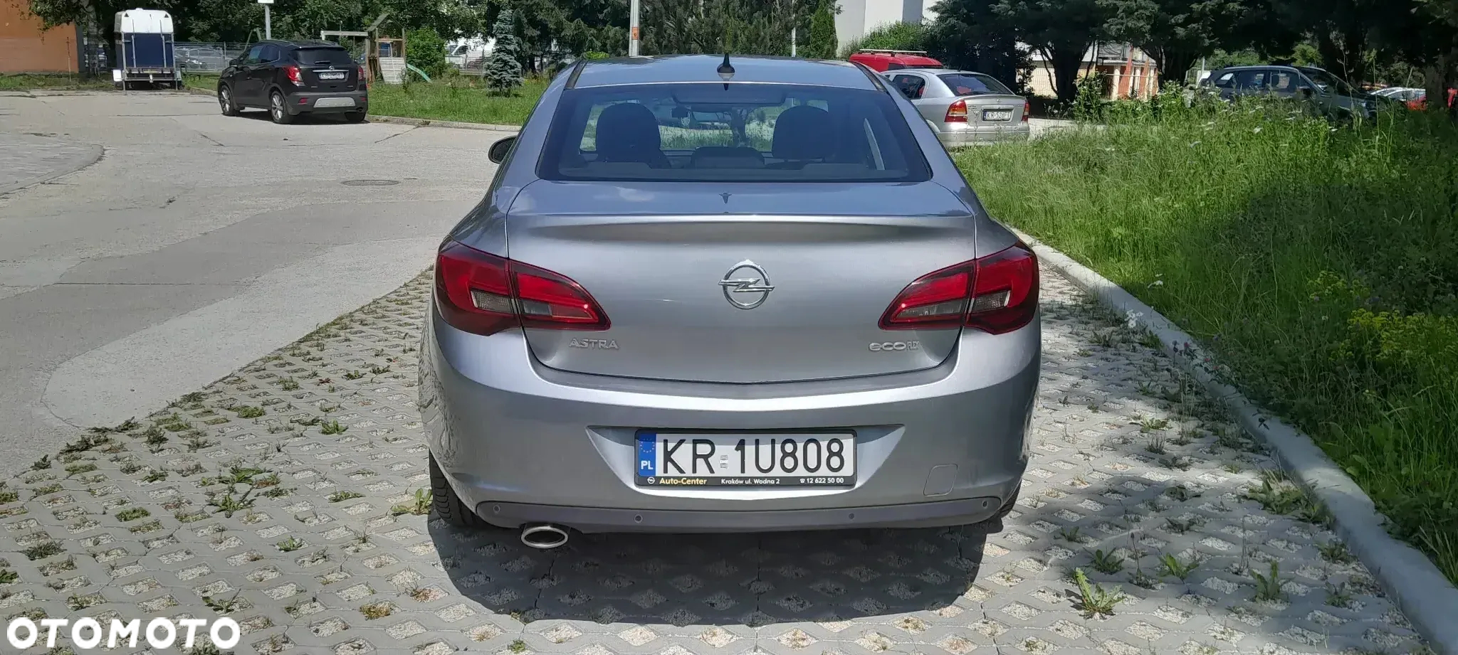 Opel Astra IV 1.4 T Executive EU6 - 7