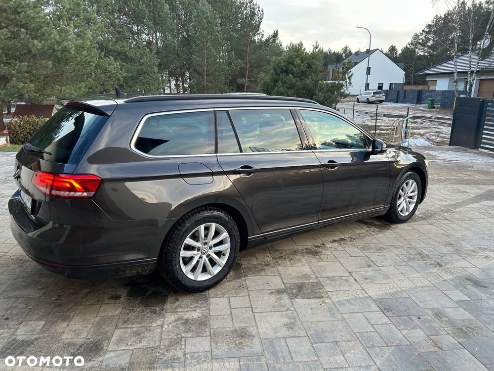 Volkswagen Passat 1.6 TDI (BlueMotion Technology) Comfortline - 10