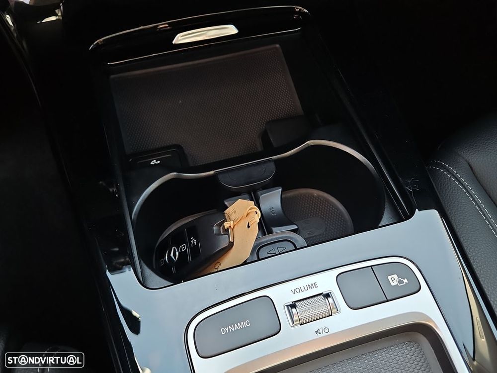 Mercedes-Benz A 250 - 21