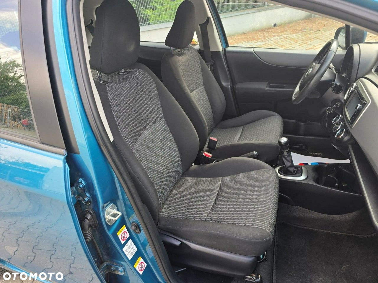 Toyota Yaris - 24
