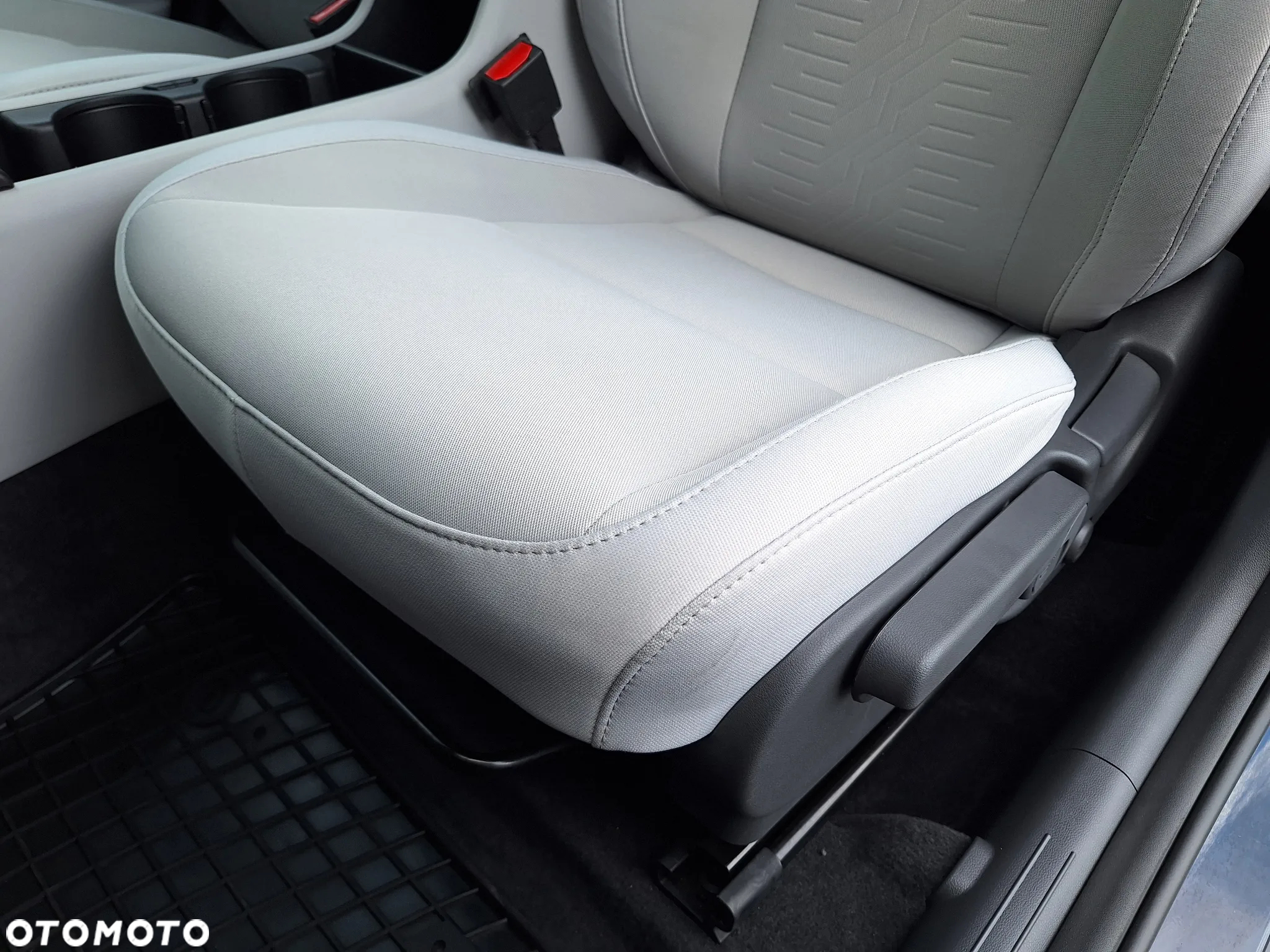 Hyundai Kona 1.6 T-GDI Executive DCT - 10