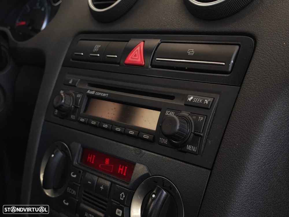 Audi A3 2.0 TDI Ambiente - 36