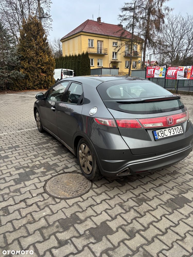 Honda Civic 1.8 Executive - 8