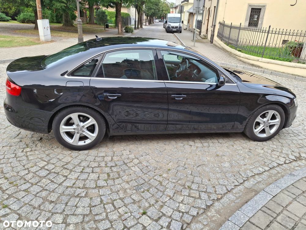 Audi A4 Limousine 2.0 TDI DPF Ambiente - 5