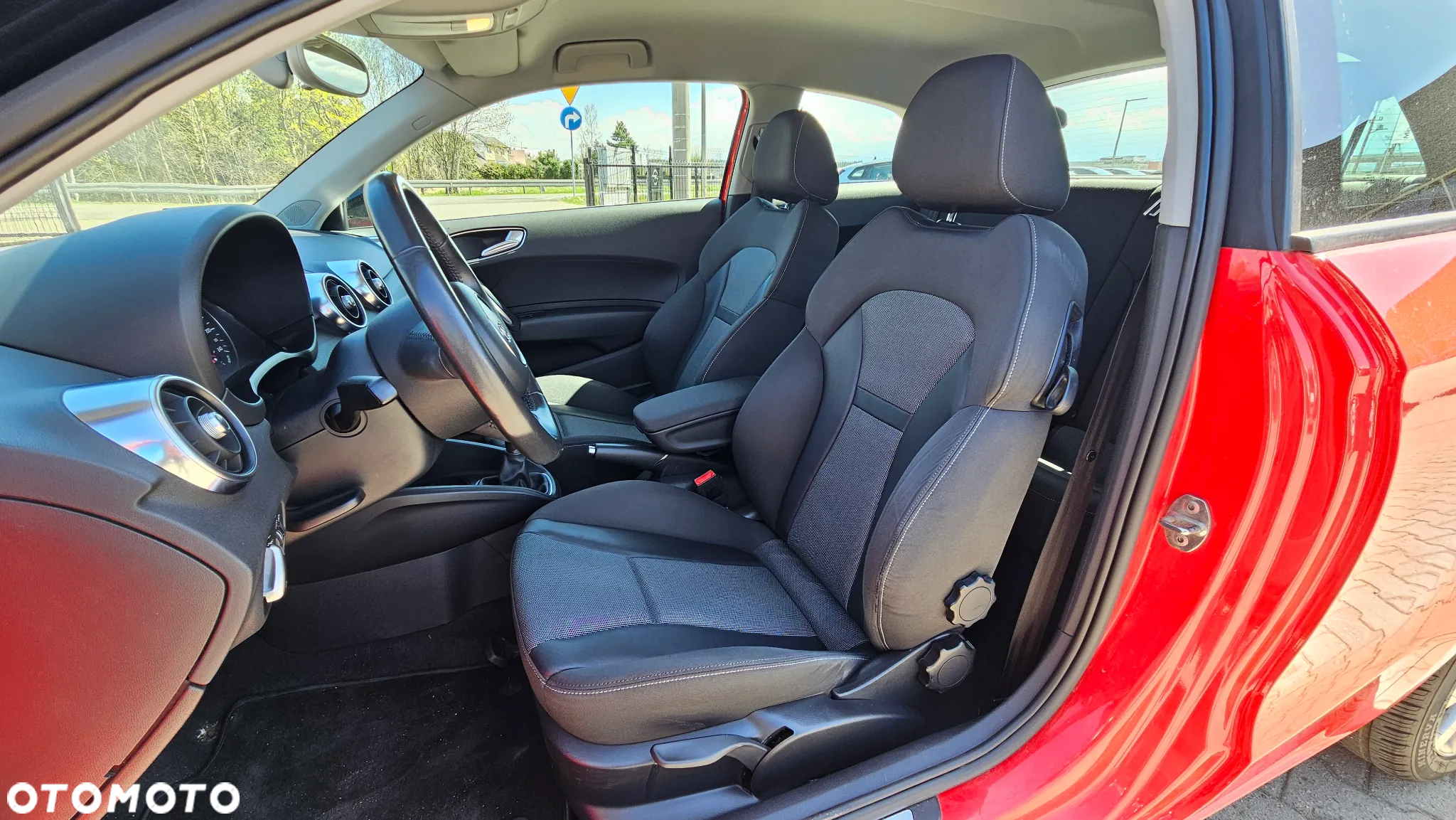 Audi A1 1.2 TFSI Attraction - 7