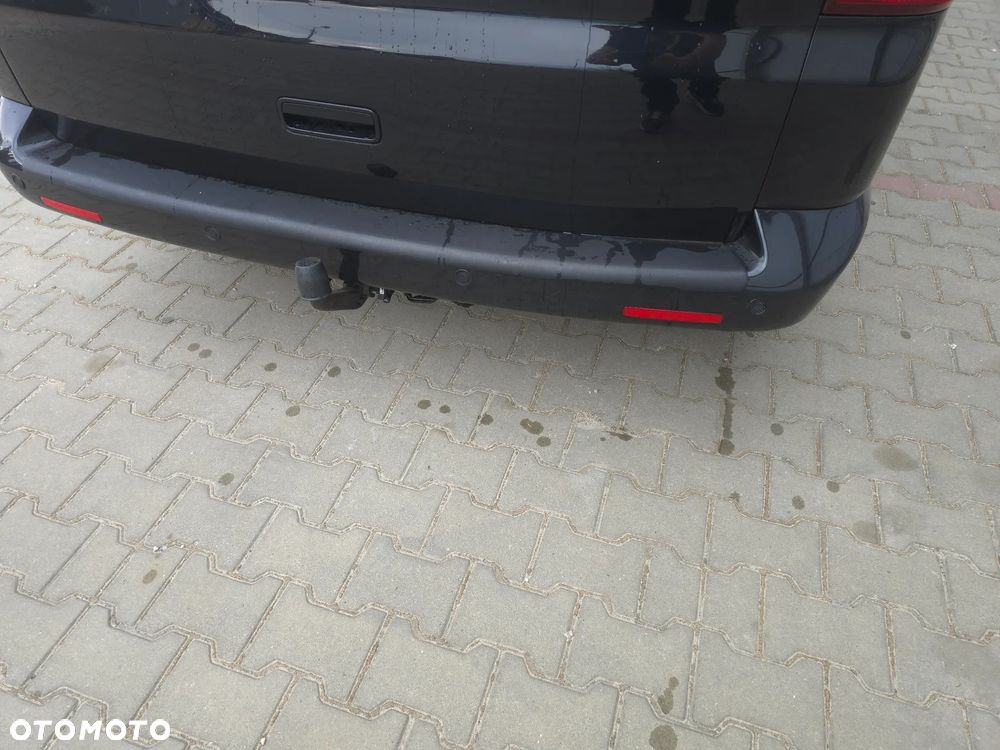 Volkswagen Multivan - 8