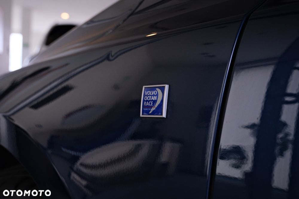 Volvo V40 D4 Drive-E Ocean Race - 8