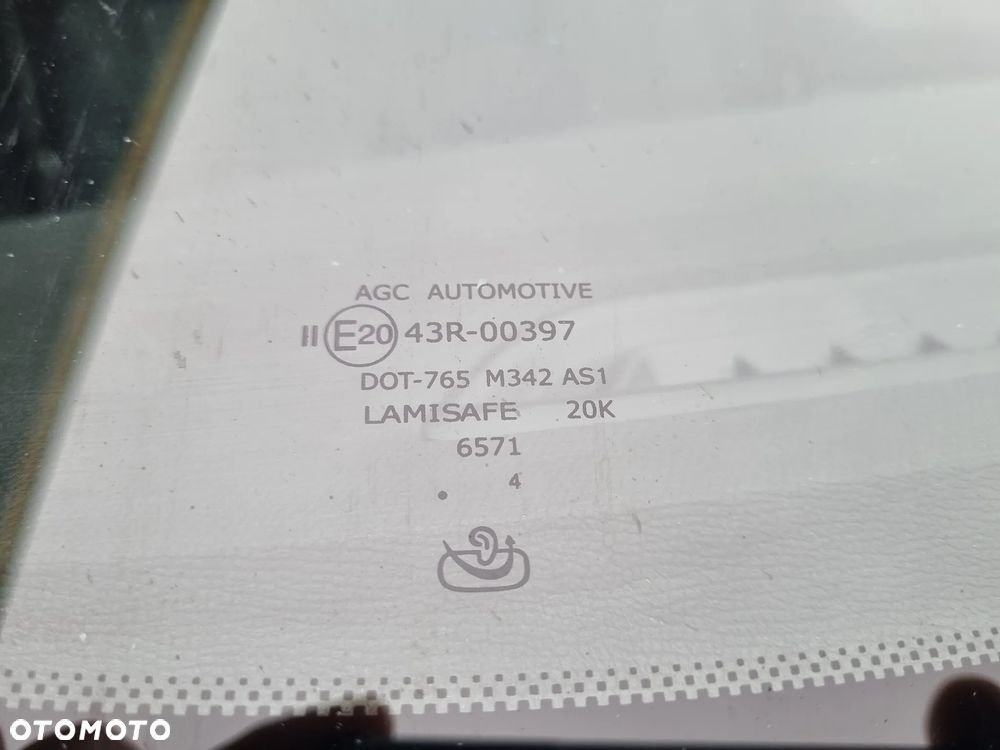 Peugeot 3008 1.2 PureTech Allure S&S EAT6 - 28