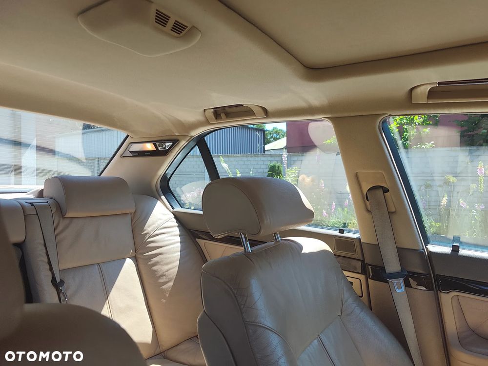 BMW Seria 7 740i - 20