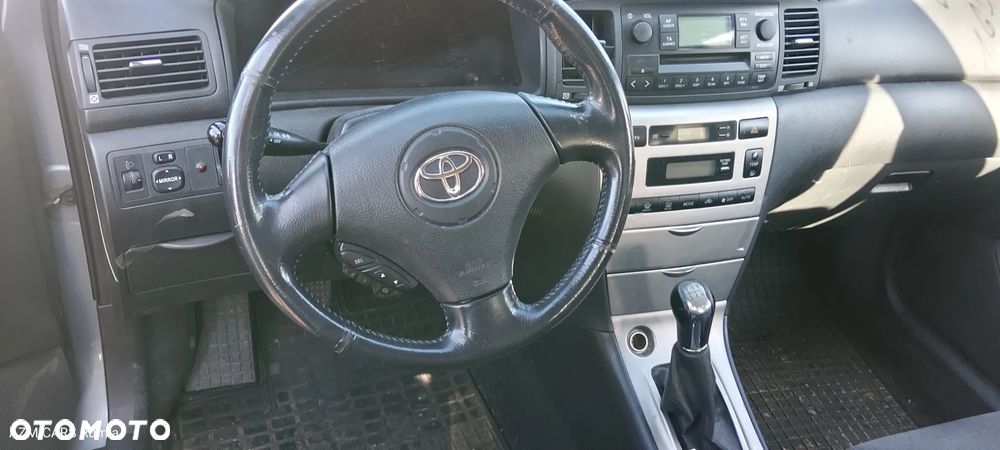 TOYOTA COROLLA - 6