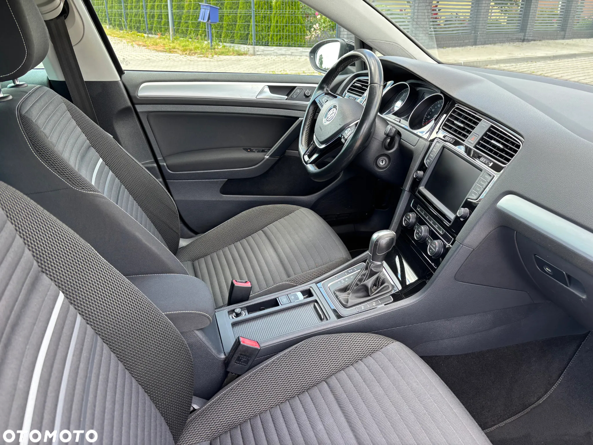 Volkswagen Golf Variant 1.6 TDI BlueMotion Technology DSG Cup - 21