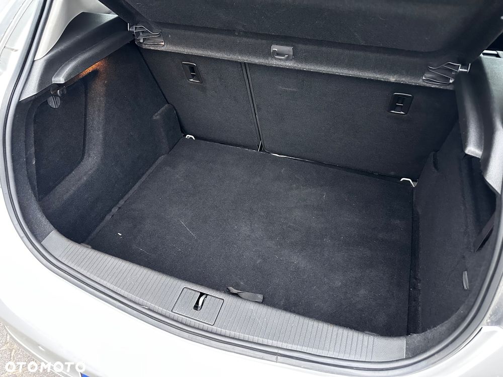 Opel Astra 1.4 ecoFLEX - 12