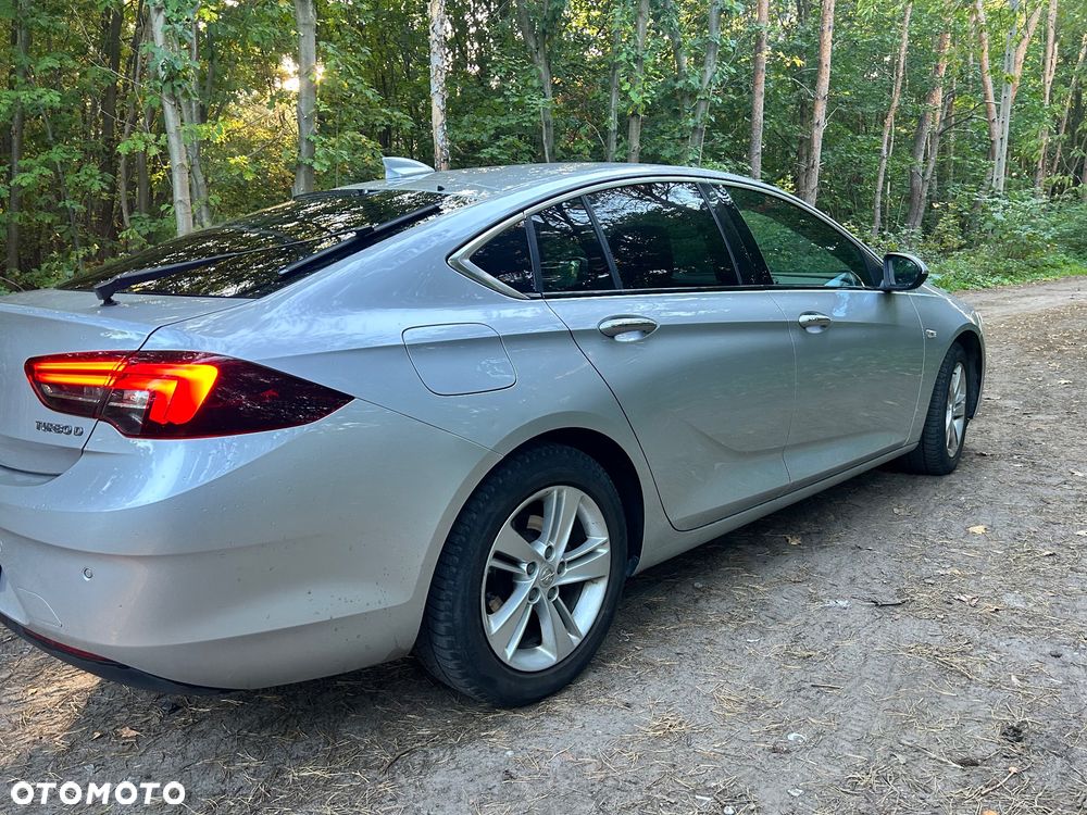 Opel Insignia - 15