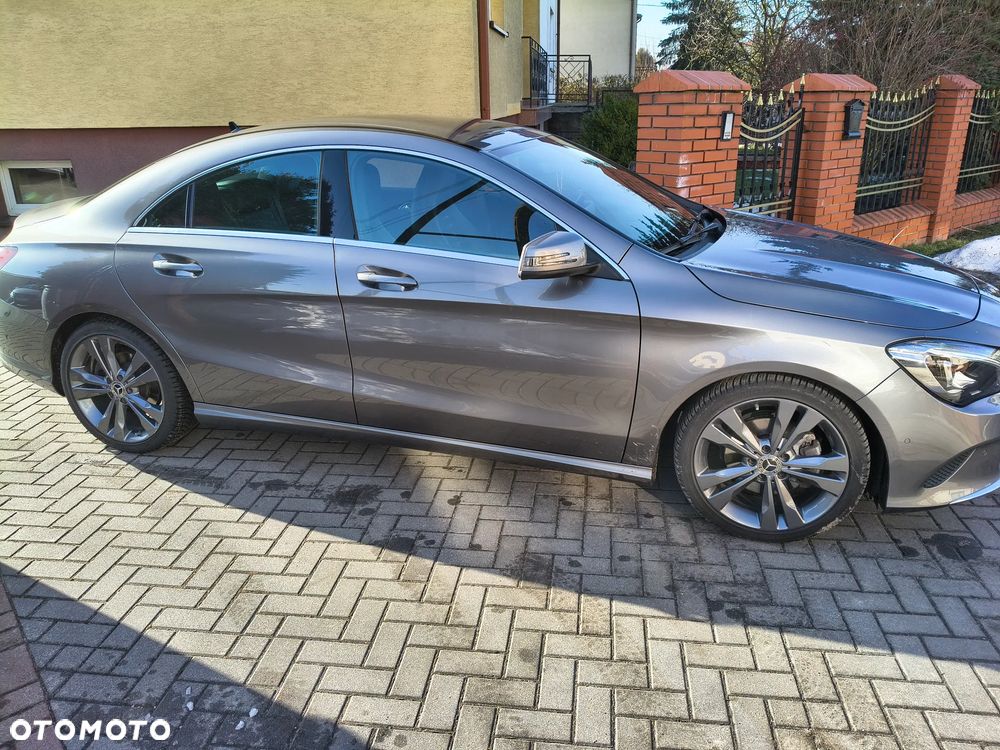 Mercedes-Benz CLA 180 d - 6