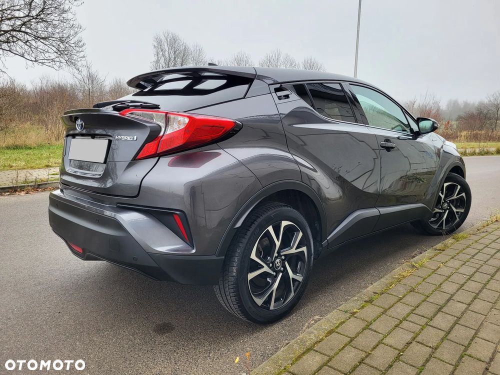 Toyota C-HR - 4