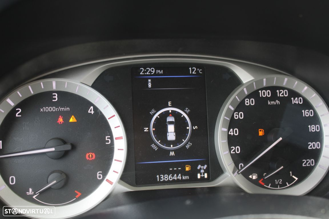 Nissan Navara 2.3 dCi CD 4WD N-Connecta Nav - 27