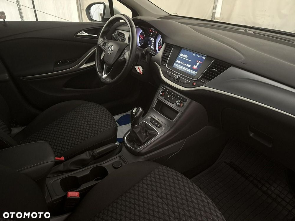 Opel Astra - 23