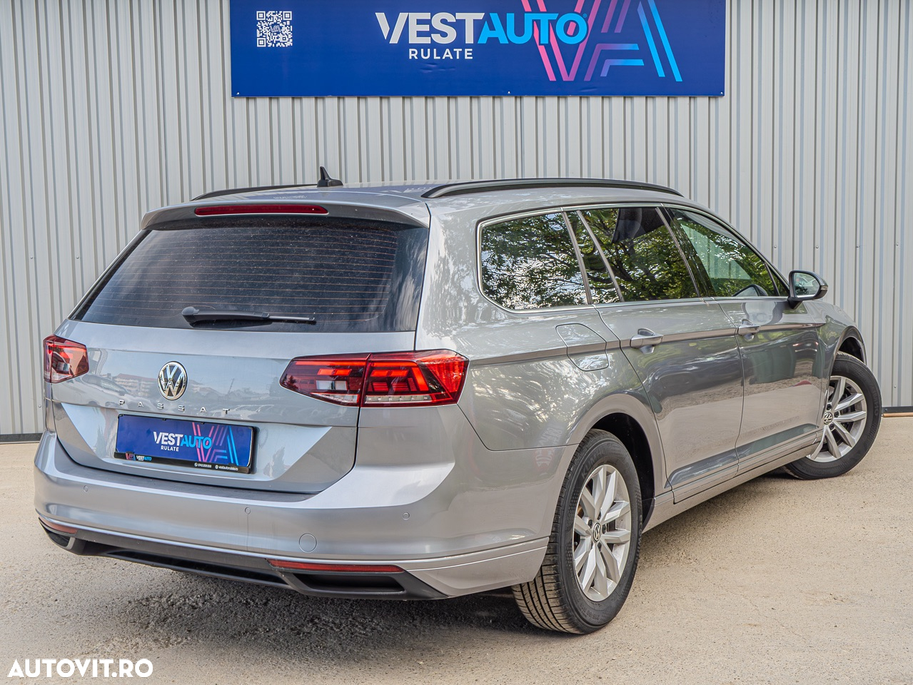Volkswagen Passat Variant 1.5 TSI OPF DSG Comfortline - 3