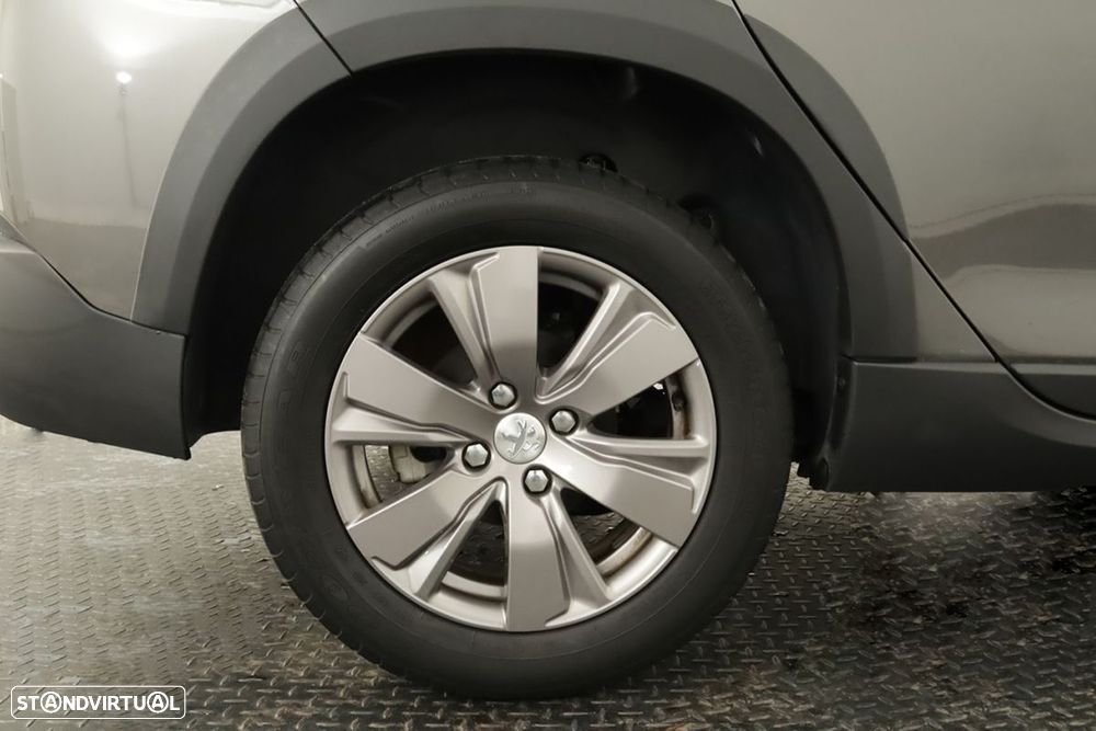 Peugeot 2008 1.2 PureTech Signature - 5
