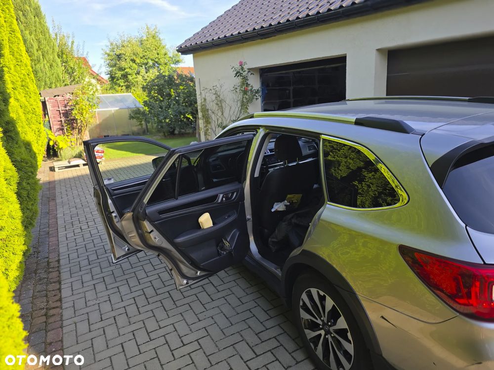 Subaru Legacy 2.5i Comfort Navi - 19