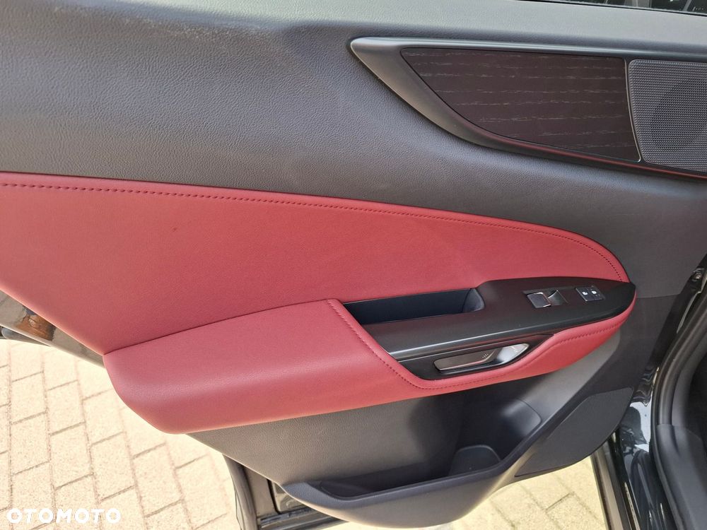 Lexus NX 350h Omotenashi AWD - 17