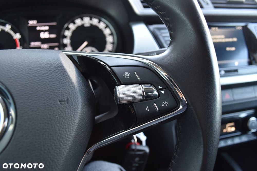 Skoda Fabia 1.0 TSI Ambition Plus - 11