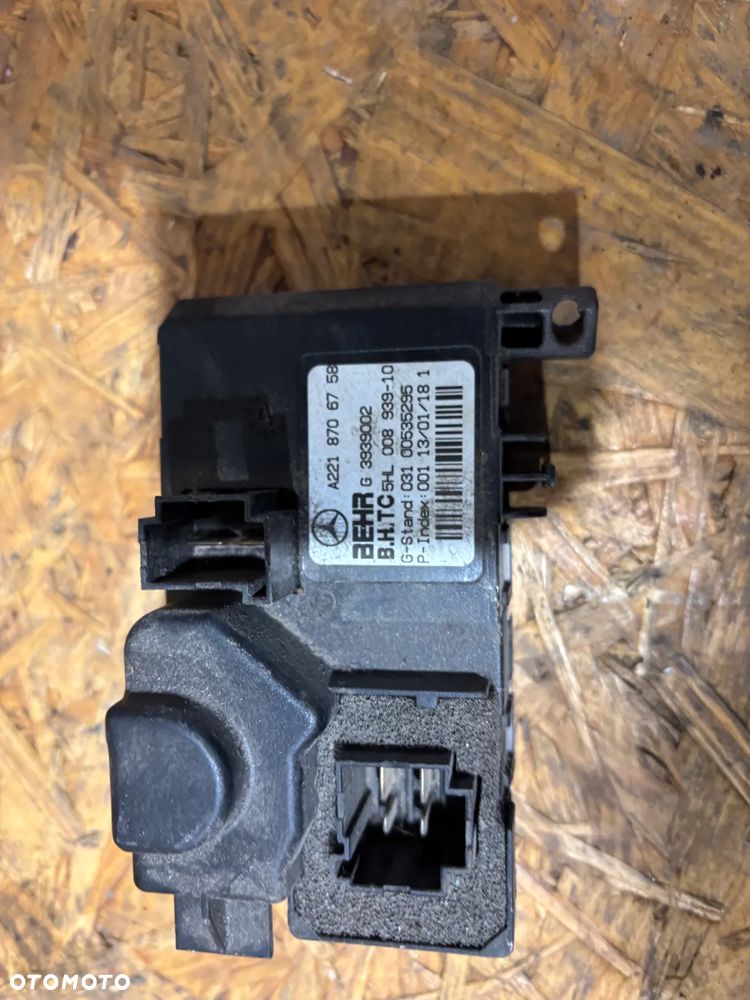 Rezystor Opornica Dmuchawy Mercedes W221 A2218706758 - 3