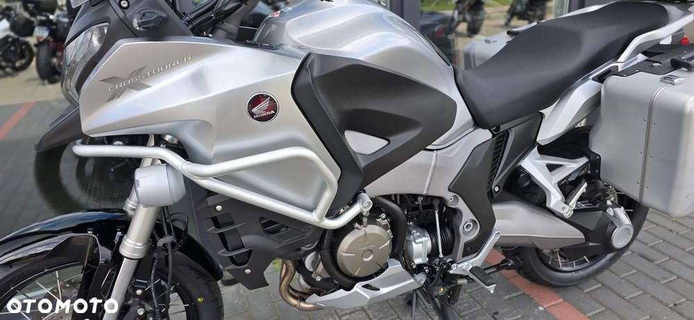 Honda VFR - 34