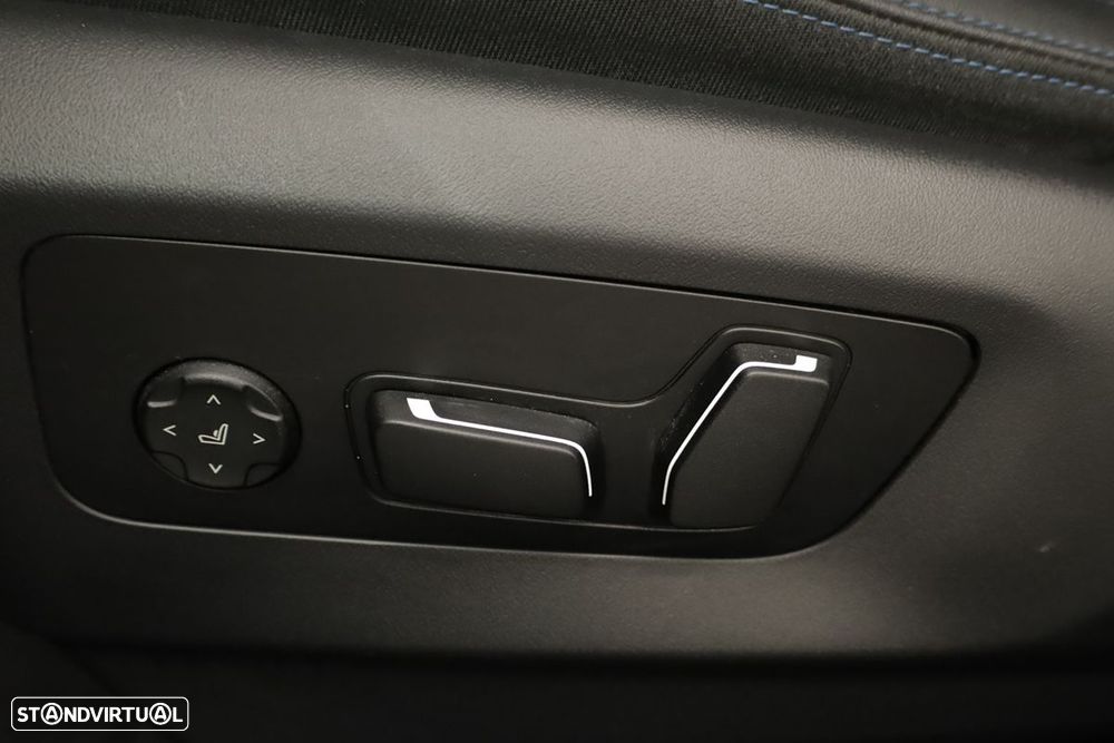 BMW 530 e Pack Desportivo M - 22
