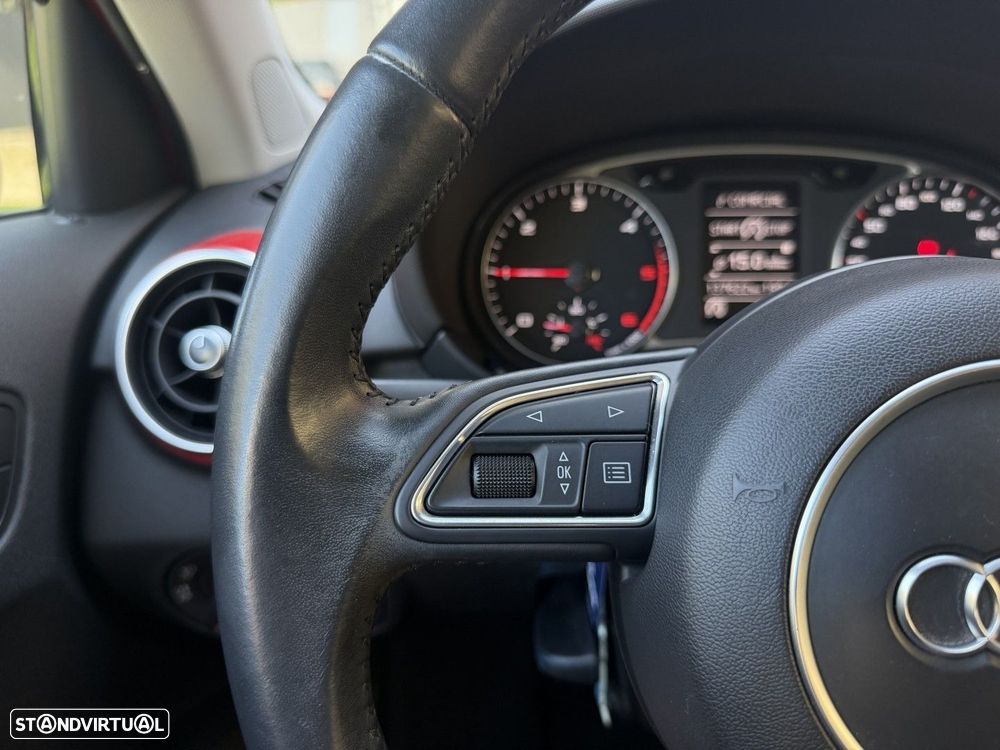 Audi A1 Sportback 1.6 TDI S-line - 26