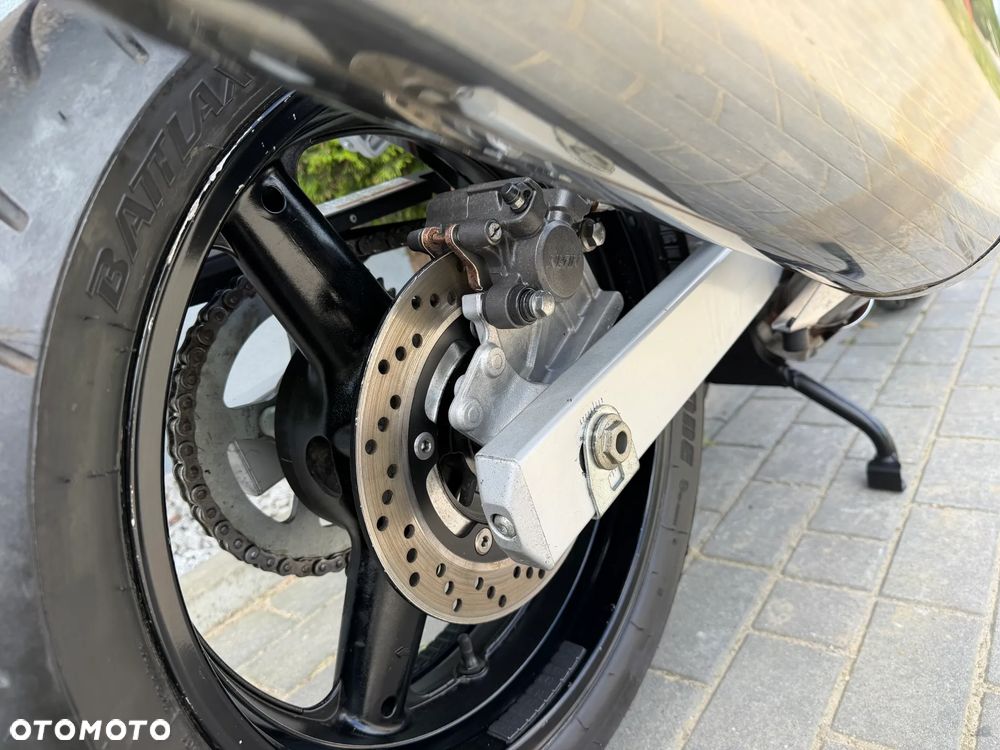 Suzuki Bandit - 26