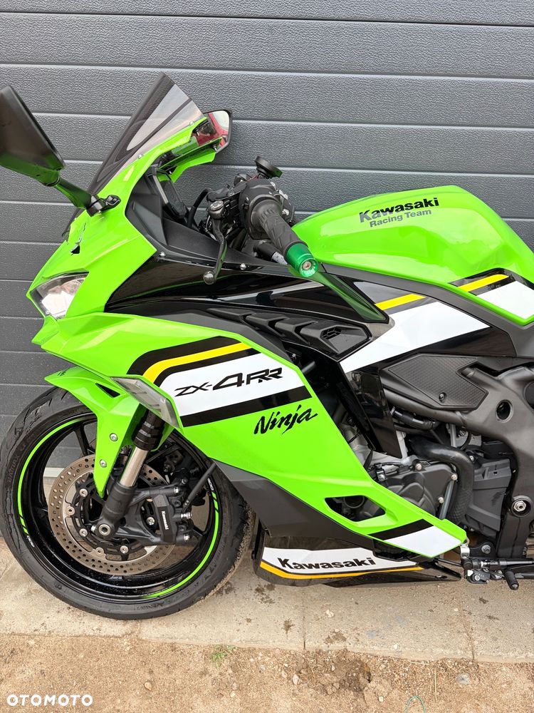 Kawasaki ZX - 2