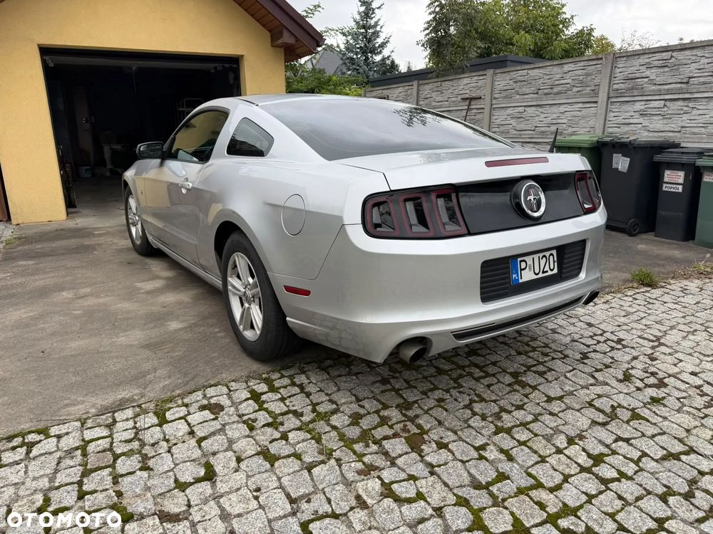 Ford Mustang 3.7 V6 - 5