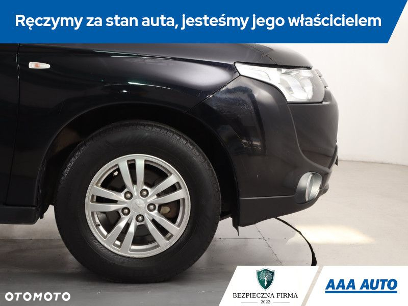 Mitsubishi Outlander - 16