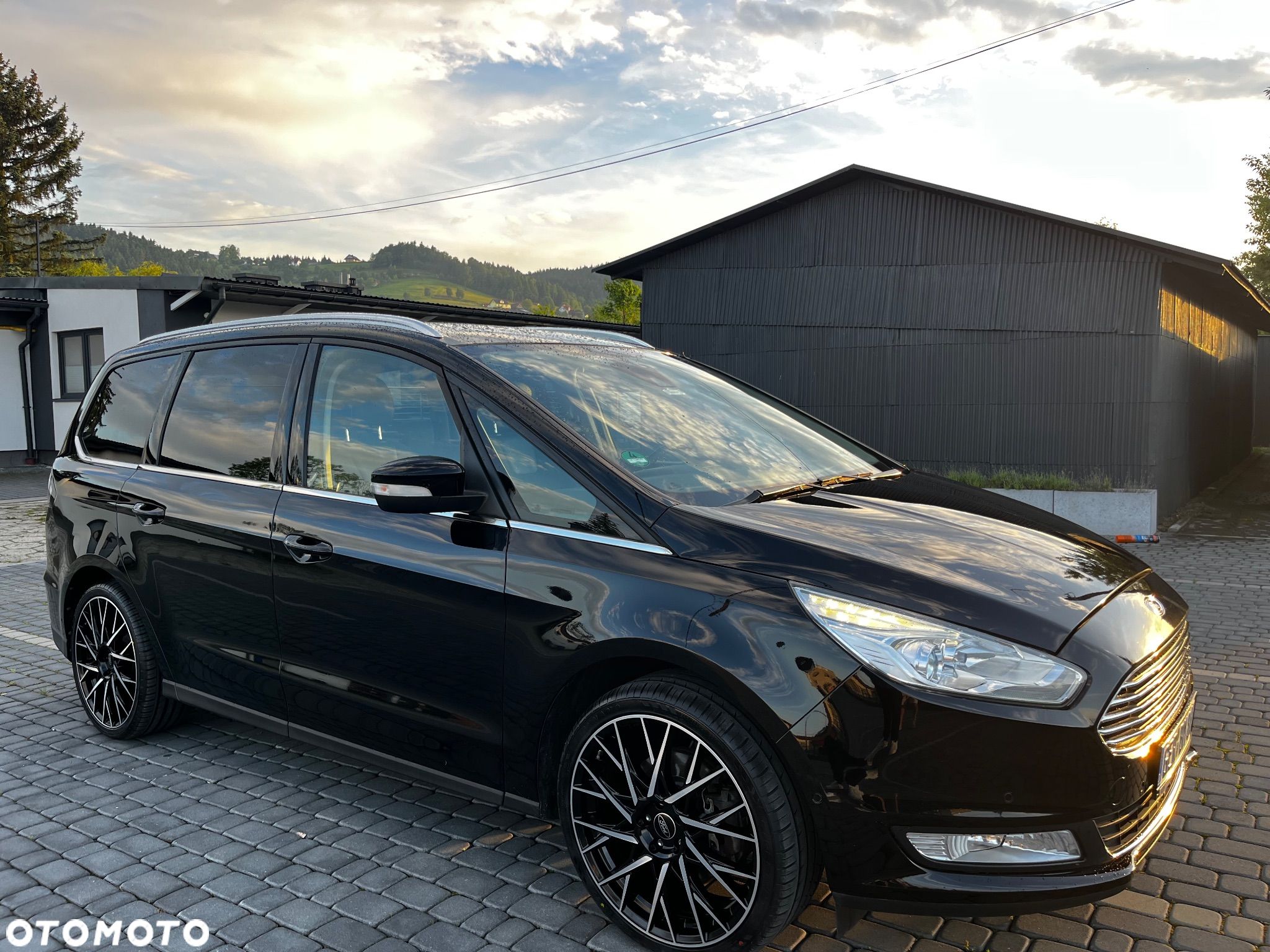 Ford Galaxy 2.0 EcoBoost Titanium - 1