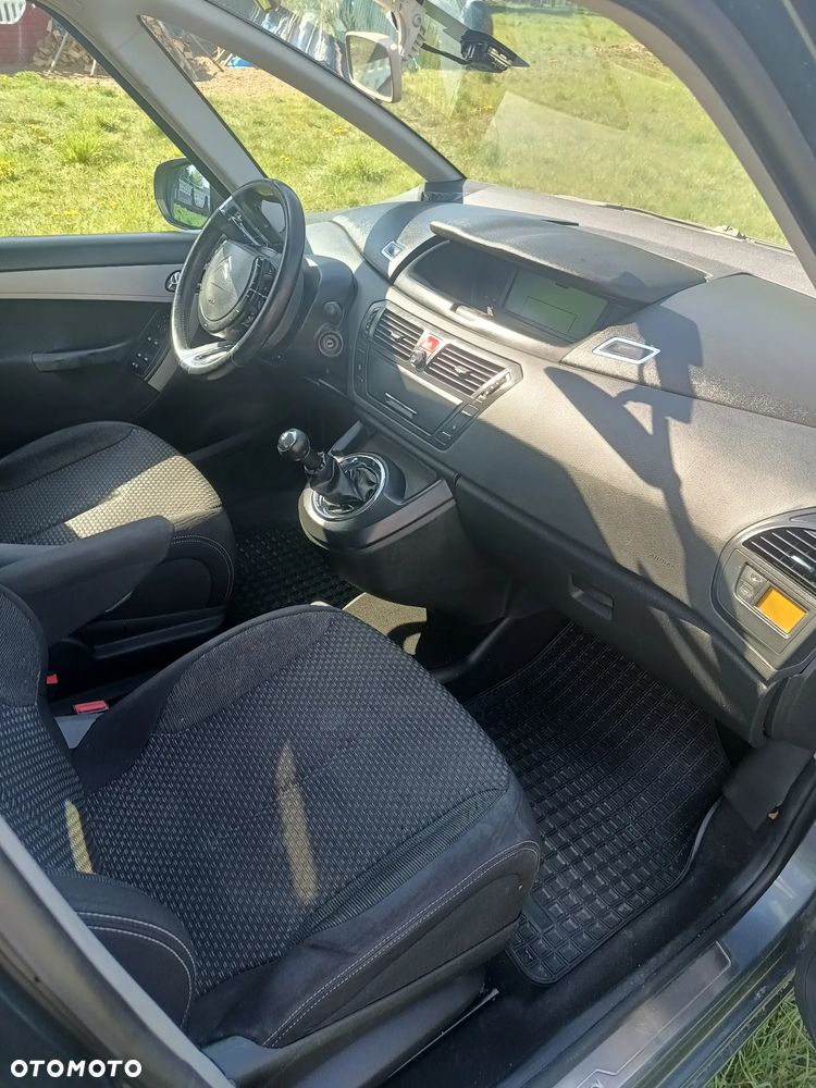 Citroën C4 Picasso - 15