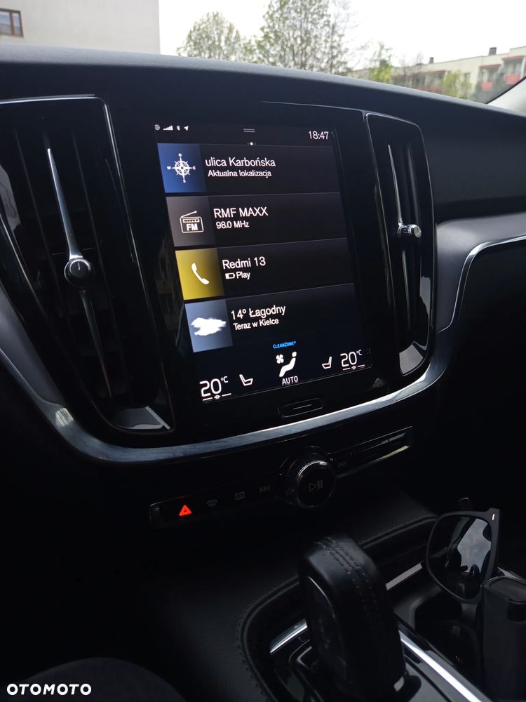 Volvo V60 T6 AWD Twin Engine Geartronic Momentum Pro - 16