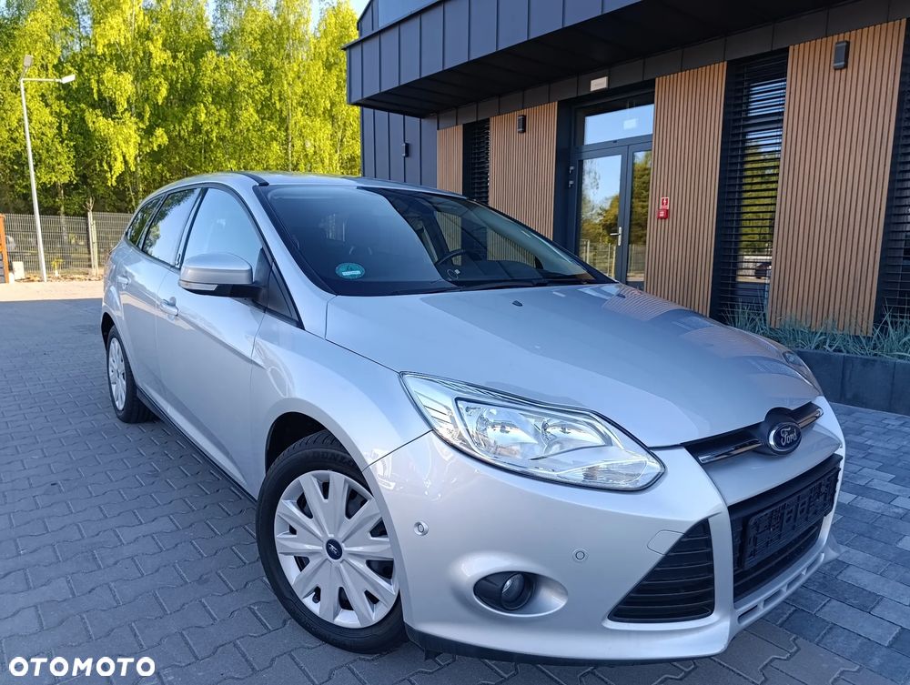 Ford Focus 1.0 EcoBoost Trend - 24