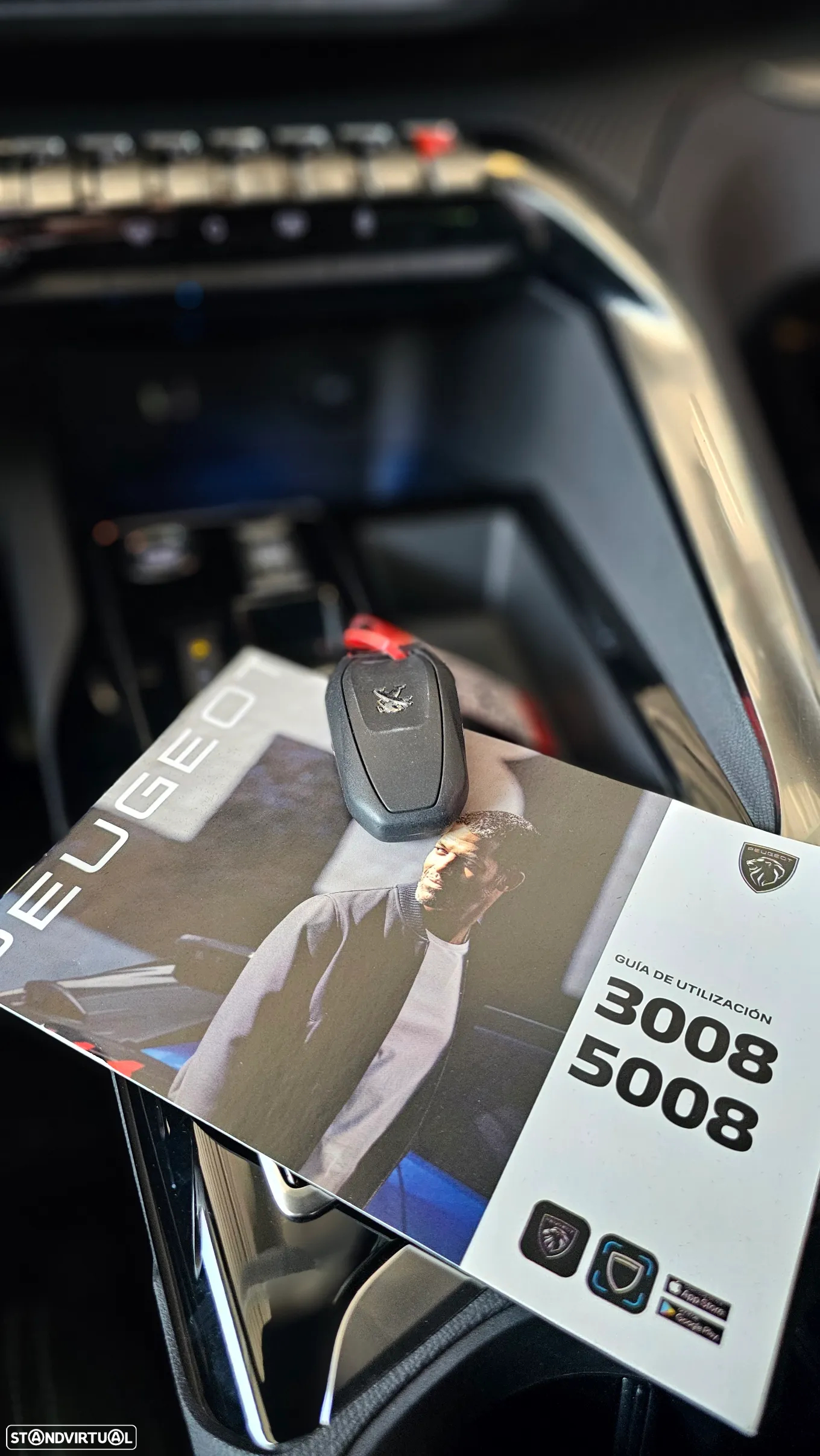 Peugeot 5008 1.2 Hybrid Allure Pack e-DCS6 - 27