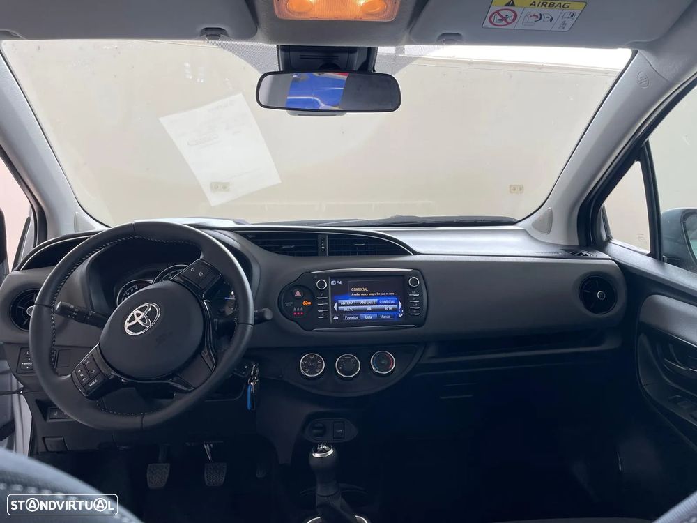 Toyota Yaris 1.0 VVT-i ACtive - 11