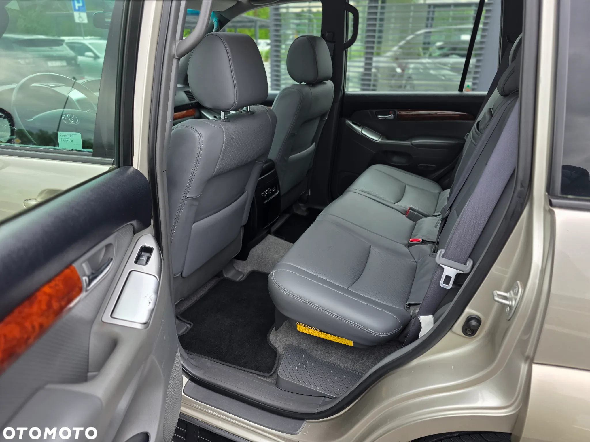 Toyota Land Cruiser 3.0 D Sol Platinium - 25