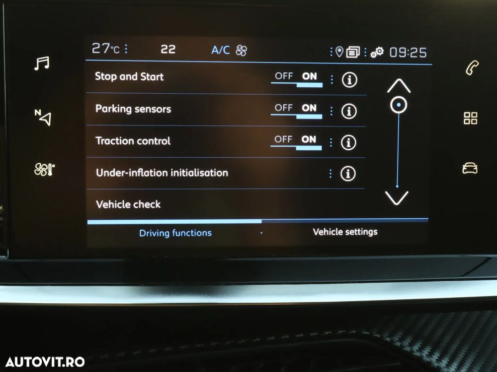 Peugeot 2008 PureTech 130 EAT8 Allure Pack - 29