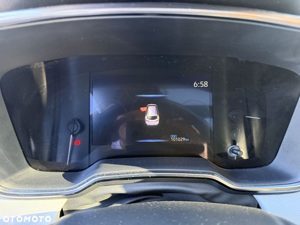 Toyota Corolla - 10